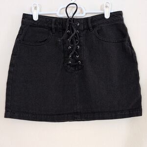 PacSun Black Lace Up Denim Mini Skirt 90s Y2K Style 100% Cotton - Size 26
